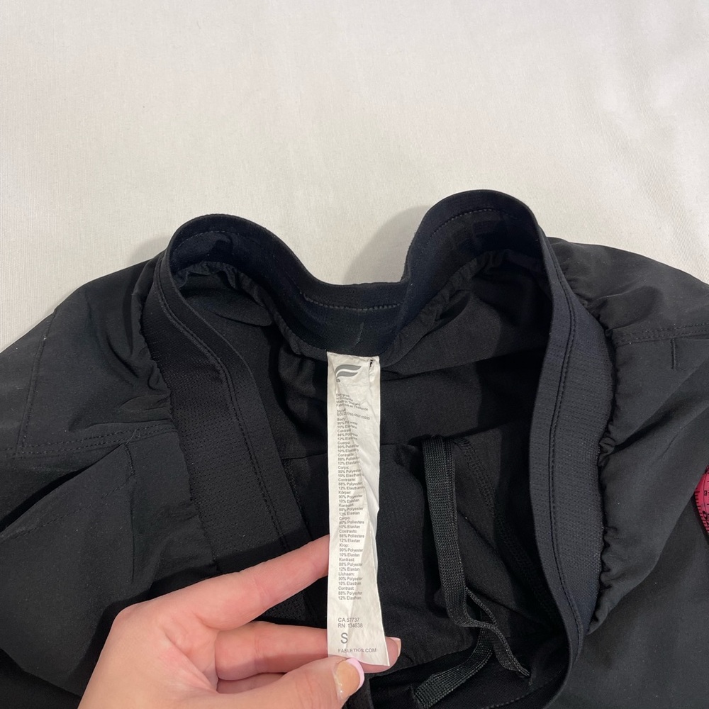Fabletics Men’s Black Athletic Shorts Small - Picture 9 of 13